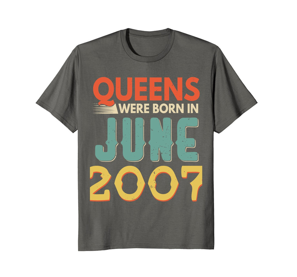 Queens Born In JUNE 2007 11st Awesome Birthday Gift Shirt